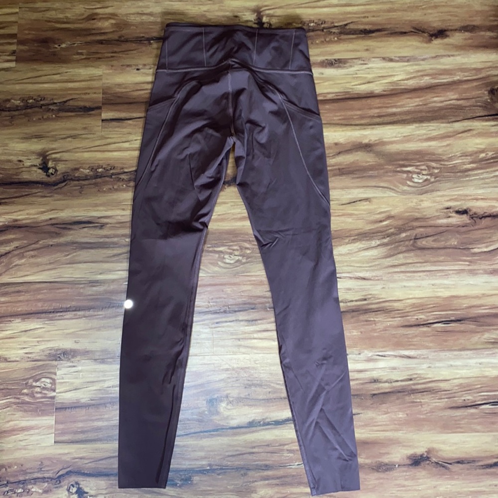 lulu leggings size 6
